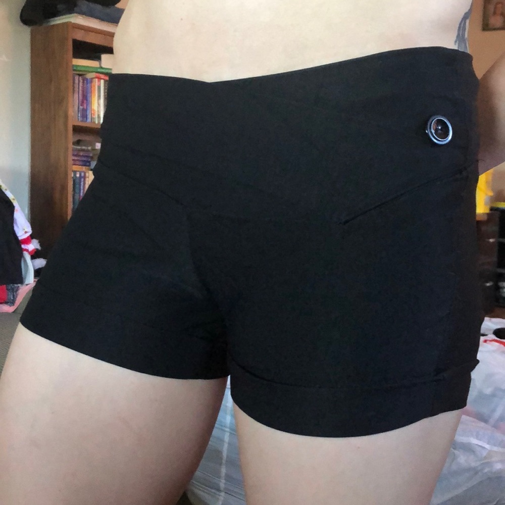 🍄5 for $20🍄Black shorts